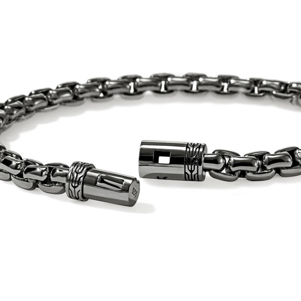 John Hardy Box Chain Bracelet, Dark Silver, 6mm Image 2 Peter & Co. Jewelers Avon Lake, OH