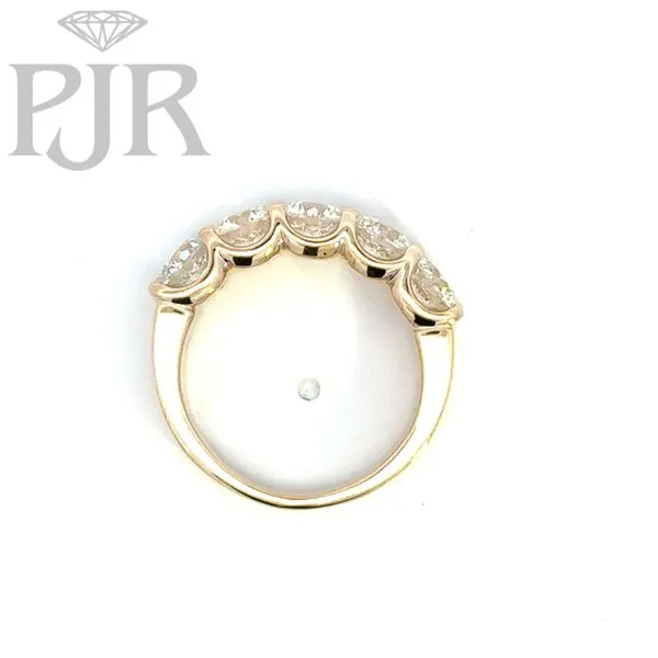 14K Yellow Gold Diamond Band Image 3 P.J. Rossi Jewelers Lauderdale-By-The-Sea, FL