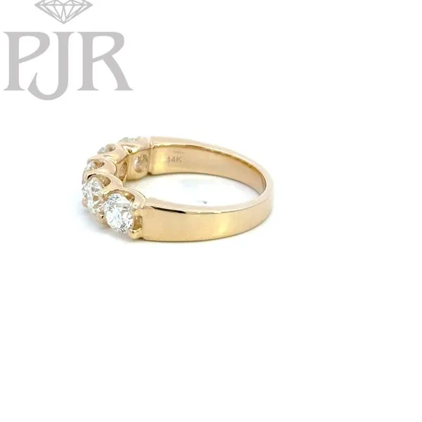 14K Yellow Gold Diamond Band Image 4 P.J. Rossi Jewelers Lauderdale-By-The-Sea, FL