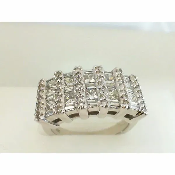 Ladies Diamond Ring Image 3 P.J. Rossi Jewelers Lauderdale-By-The-Sea, FL