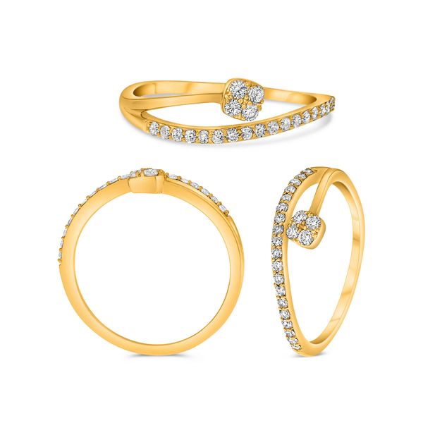 Ladies Diamond Ring P.J. Rossi Jewelers Lauderdale-By-The-Sea, FL