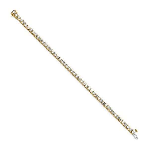 Lab Grown Diamond Bracelet Image 4 P.J. Rossi Jewelers Lauderdale-By-The-Sea, FL