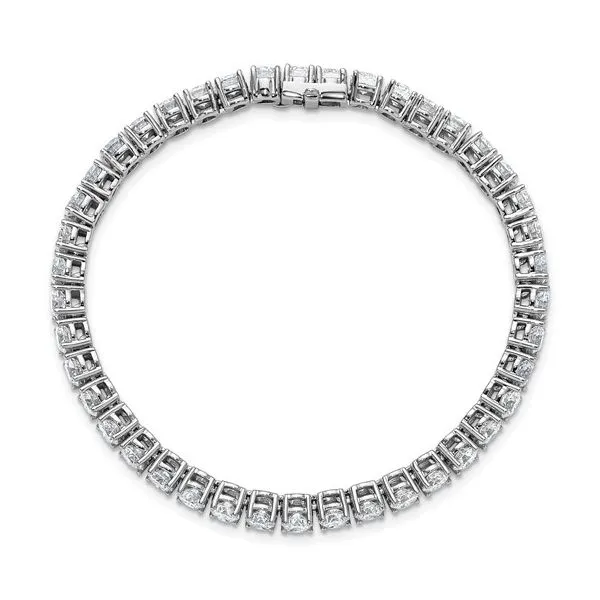 Lab Grown Diamond Bracelet Image 4 P.J. Rossi Jewelers Lauderdale-By-The-Sea, FL