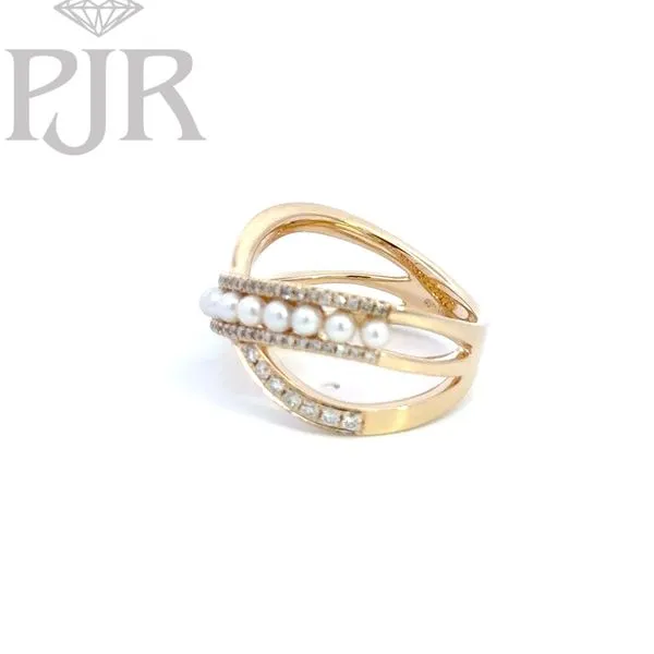 Pearl Ring Image 3 P.J. Rossi Jewelers Lauderdale-By-The-Sea, FL