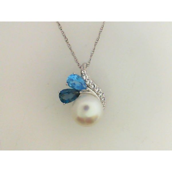 Pearl Necklace P.J. Rossi Jewelers Lauderdale-By-The-Sea, FL