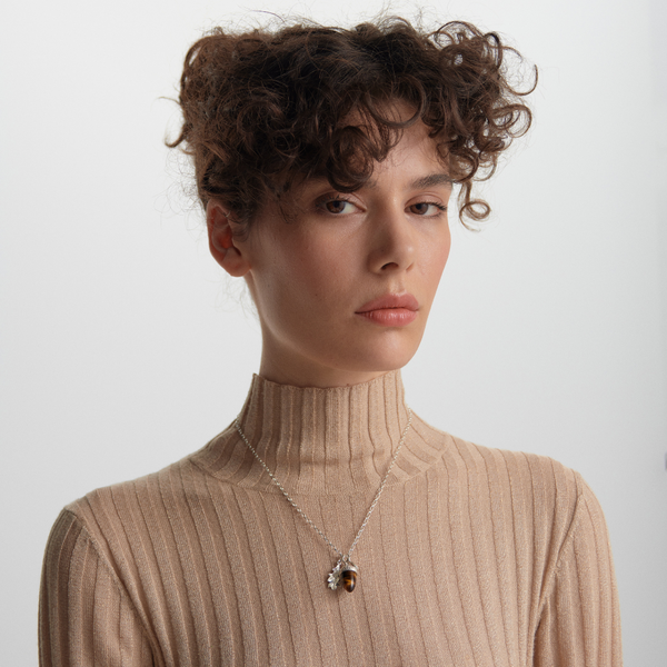 Eye Acorn \u0026 Leaf Pendant 001-022-04577 