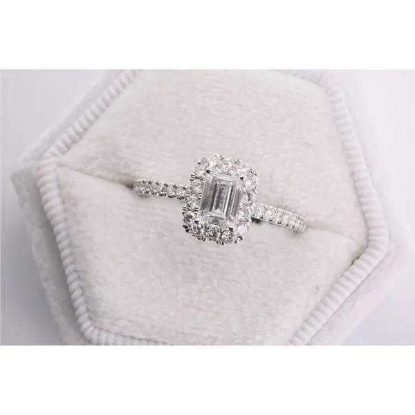 14K White Gold Lab-Grown Diamond Engagement Ring Puckett's Fine Jewelry Benton, KY