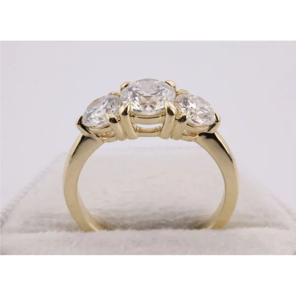 14K Yellow Gold Lab-Grown Diamond Three-Stone Ring Image 3 Puckett's Fine Jewelry Benton, KY