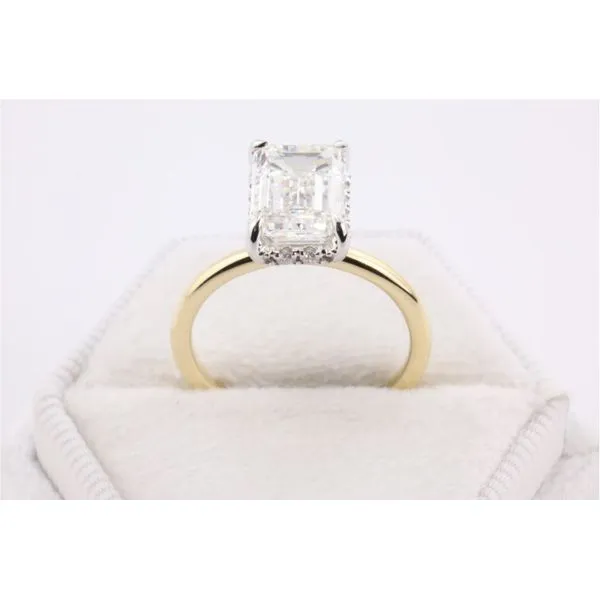 14K Yellow and White Gold Lab-Grown Emerald-Cut Diamond Ring Image 3 Puckett's Fine Jewelry Benton, KY