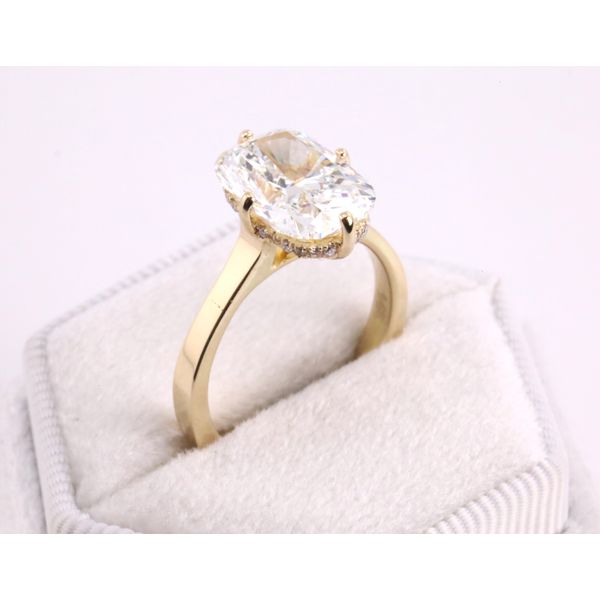 14K Yellow Gold Cushion Cut Lab-Grown Diamond Engagement Ring Image 2 Puckett's Fine Jewelry Benton, KY