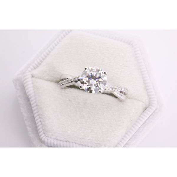 14K White Gold Lab-Grown Diamond Engagement Ring Puckett's Fine Jewelry Benton, KY