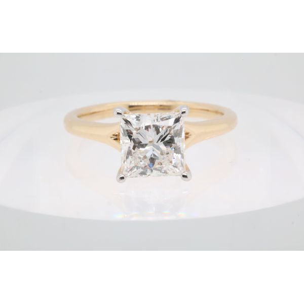 14K Yellow Gold Princess Cut Lab-Grown Diamond Engagement Ring Puckett's Fine Jewelry Benton, KY
