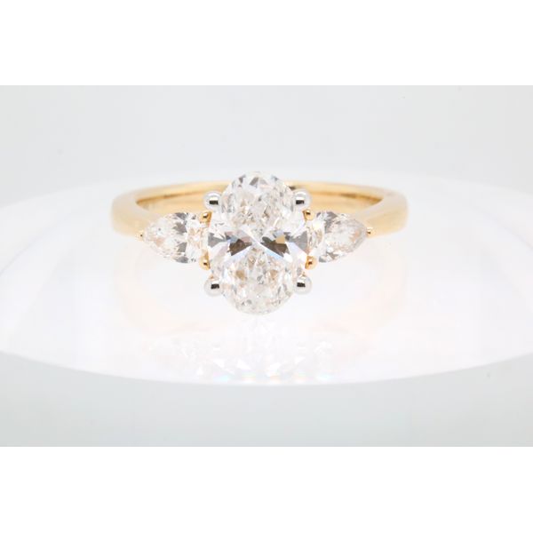 14K Yellow Gold Lab-Grown Diamond Three-Stone Ring Puckett's Fine Jewelry Benton, KY