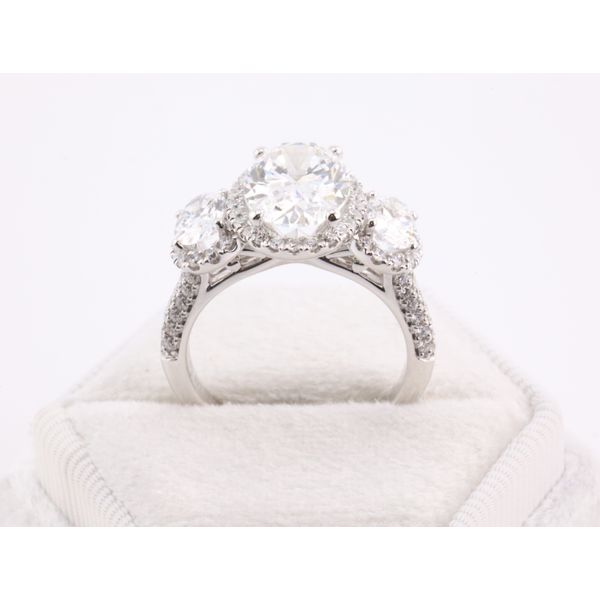 14K White Gold Lab-Grown Diamond Three-Stone Oval Halo Ring Image 3 Puckett's Fine Jewelry Benton, KY