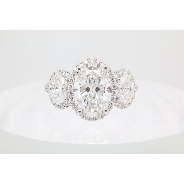 14K White Gold Lab-Grown Diamond Three-Stone Oval Halo Ring Puckett's Fine Jewelry Benton, KY