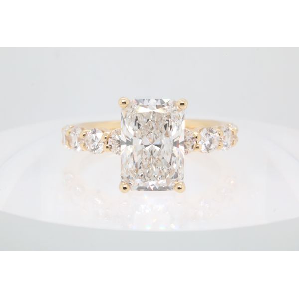 14K Yellow Gold Lab-Grown Diamond Ring Puckett's Fine Jewelry Benton, KY