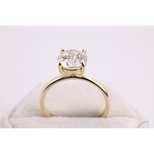 14K Yellow Gold Lab-Grown Round Brilliant Diamond Solitaire Ring Image 3 Puckett's Fine Jewelry Benton, KY