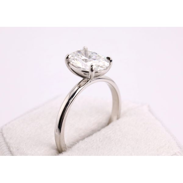 14K White Gold Lab-Grown Oval Diamond Solitaire Ring Image 2 Puckett's Fine Jewelry Benton, KY
