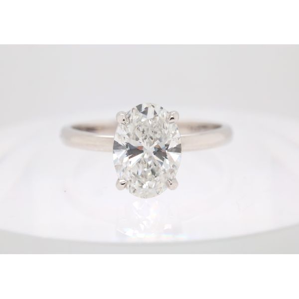 14K White Gold Lab-Grown Oval Diamond Solitaire Ring Puckett's Fine Jewelry Benton, KY