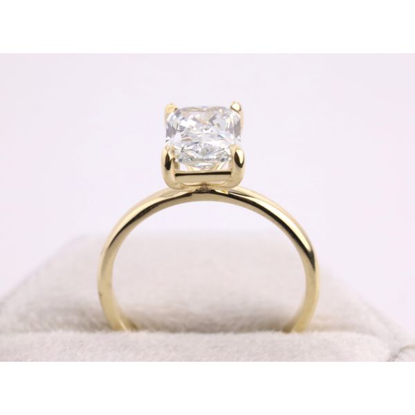 14K Yellow Gold Lab-Grown Emerald Cut Diamond Solitaire Ring Image 3 Puckett's Fine Jewelry Benton, KY