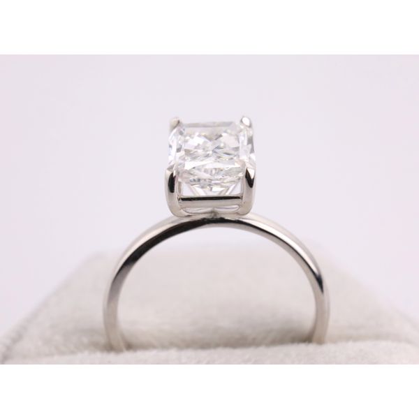 14K White Gold Lab-Grown Emerald Cut Diamond Solitaire Ring Image 3 Puckett's Fine Jewelry Benton, KY
