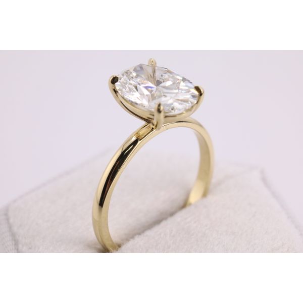 14K Yellow Gold Lab-Grown Oval Diamond Solitaire Ring Image 2 Puckett's Fine Jewelry Benton, KY