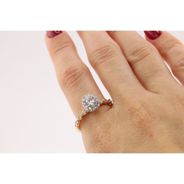 14K Two-Tone Gold Natural Diamond Oval Halo Engagement Ring – 0.75ctw Image 4 Puckett's Fine Jewelry Benton, KY