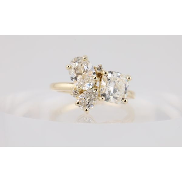14K Yellow Gold Lab-Grown Diamond Five-Stone Cluster Ring Puckett's Fine Jewelry Benton, KY