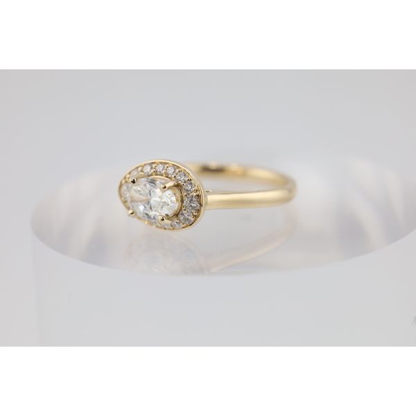 14K Yellow Gold Natural Diamond Oval Halo Engagement Ring – 1.05ctw Image 2 Puckett's Fine Jewelry Benton, KY