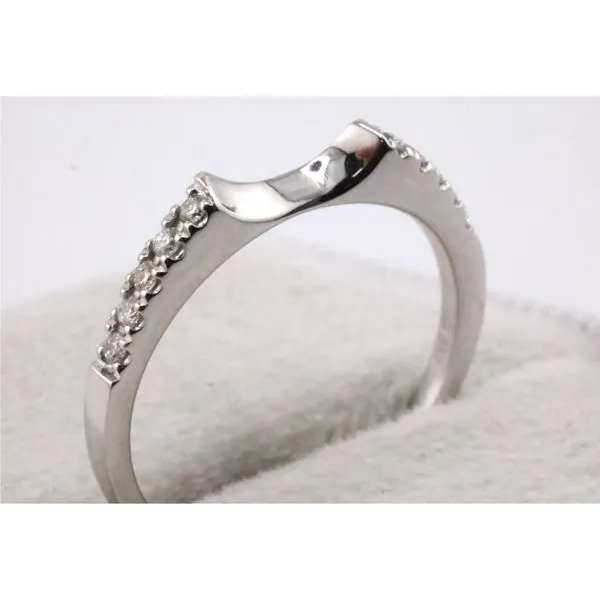 14K White Gold Notched Cathedral Band Image 2 Puckett's Fine Jewelry Benton, KY