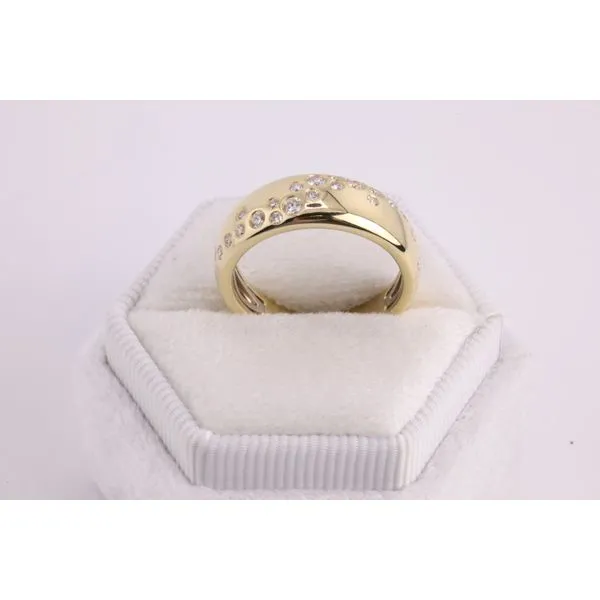 14K Yellow Gold Scattered Diamond Wide Tapered Band Image 3 Puckett's Fine Jewelry Benton, KY