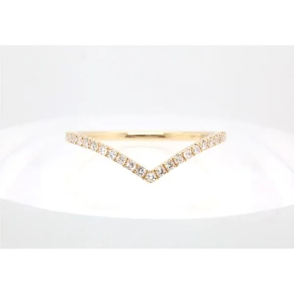 14K Yellow Gold Diamond Chevron Band Puckett's Fine Jewelry Benton, KY
