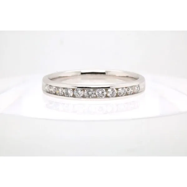 14KW Diamond Channel Band Puckett's Fine Jewelry Benton, KY