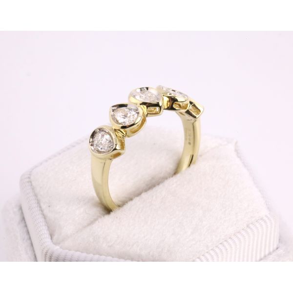 14K Yellow Gold Pear Diamond Band Image 2 Puckett's Fine Jewelry Benton, KY