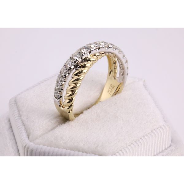 14K Yellow Gold Diamond Crossover Band Image 2 Puckett's Fine Jewelry Benton, KY