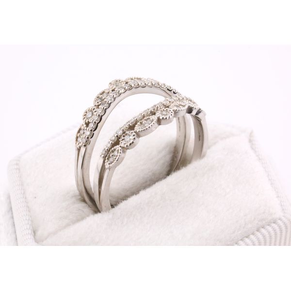 14K White Gold Diamond Crown Ring Guard Image 2 Puckett's Fine Jewelry Benton, KY