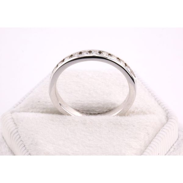 14K White Gold Natural Diamond Channel Band Image 3 Puckett's Fine Jewelry Benton, KY
