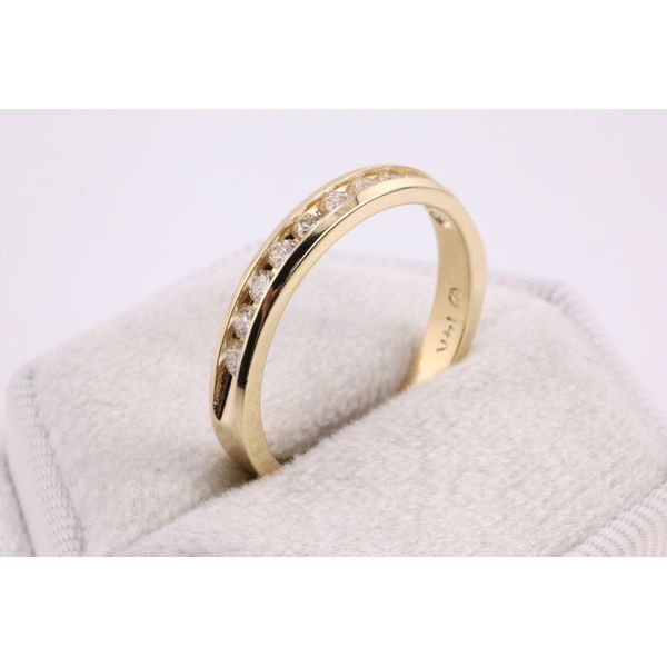 14K Yellow Gold Natural Diamond Channel Band Image 2 Puckett's Fine Jewelry Benton, KY