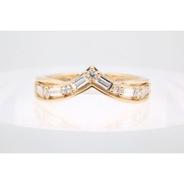 14K Yellow Gold Natural Diamond Contour Wrap Band Puckett's Fine Jewelry Benton, KY