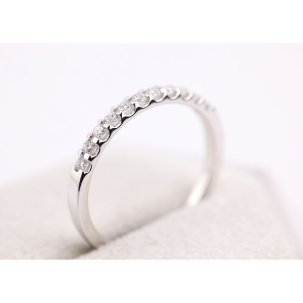 14K White Gold Lab-Grown Diamond Wedding Band Image 2 Puckett's Fine Jewelry Benton, KY