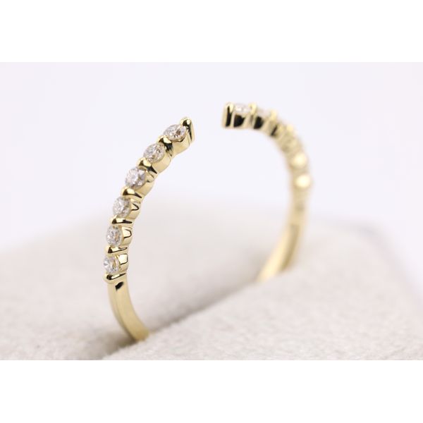 14K Yellow Gold Natural Diamond Wrap Split Band Image 2 Puckett's Fine Jewelry Benton, KY