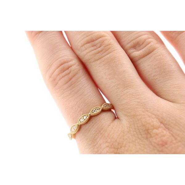 14K Yellow Gold Natural Diamond Band with Milgrain Edge – 0.08ctw Image 4 Puckett's Fine Jewelry Benton, KY