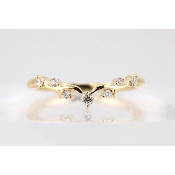 14K Yellow Gold Natural Diamond Contour Wedding Band – 0.12ctw Puckett's Fine Jewelry Benton, KY