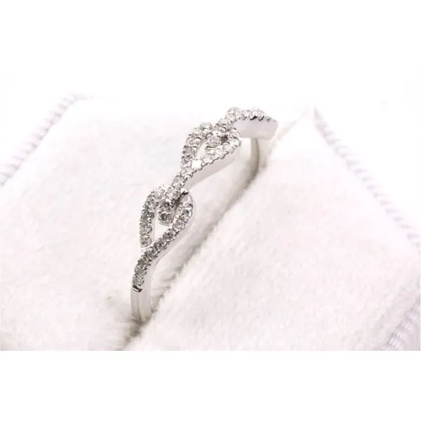 10K White Gold Diamond Fashion Ring Image 2 Puckett's Fine Jewelry Benton, KY