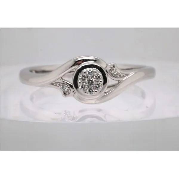 10K White Gold Diamond Cluster Center Ring Puckett's Fine Jewelry Benton, KY