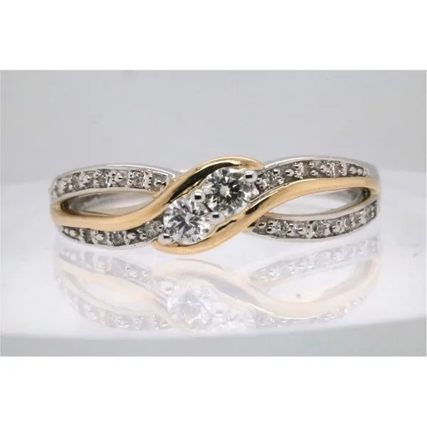 10K White Gold Two-Tone Twist Diamond Ring Puckett's Fine Jewelry Benton, KY