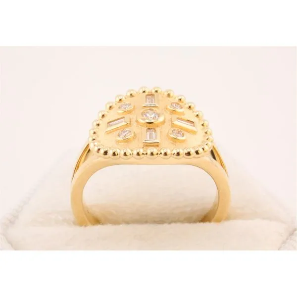 14K Yellow Gold Diamond Medallion Ring Image 3 Puckett's Fine Jewelry Benton, KY