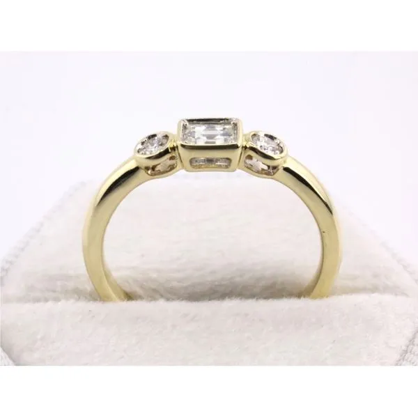 14K Yellow Gold Three-Stone Diamond Ring with Bezel-Set Baguette & Round Diamonds Image 3 Puckett's Fine Jewelry Benton, KY