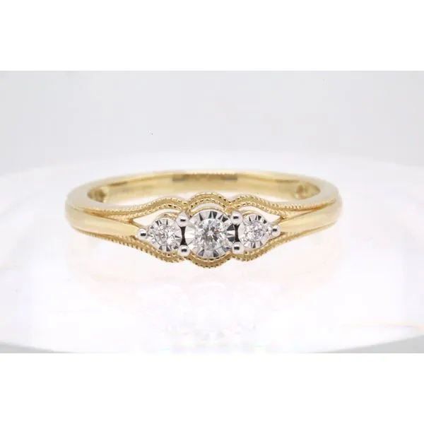 10KY 3 Stone Diamond Ring With Milgrain Accents Puckett's Fine Jewelry Benton, KY