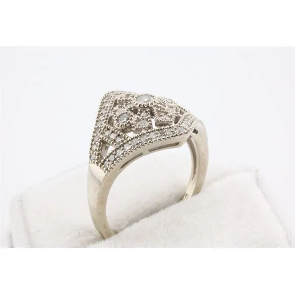 10K White Gold Antique-Style Diamond Fashion Ring Image 2 Puckett's Fine Jewelry Benton, KY